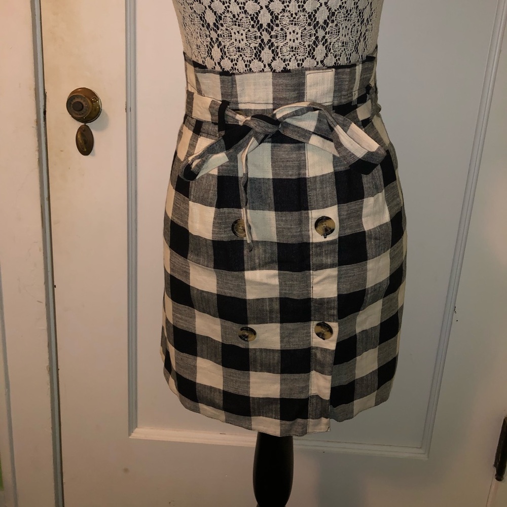 Cream and black skirt